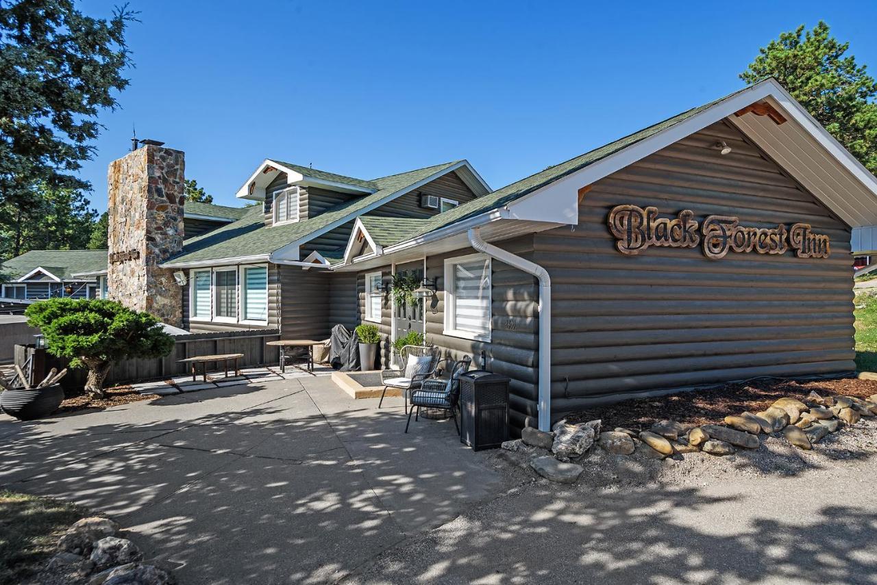 Black Forest Inn Bed & Breakfast Rapid City Extérieur photo